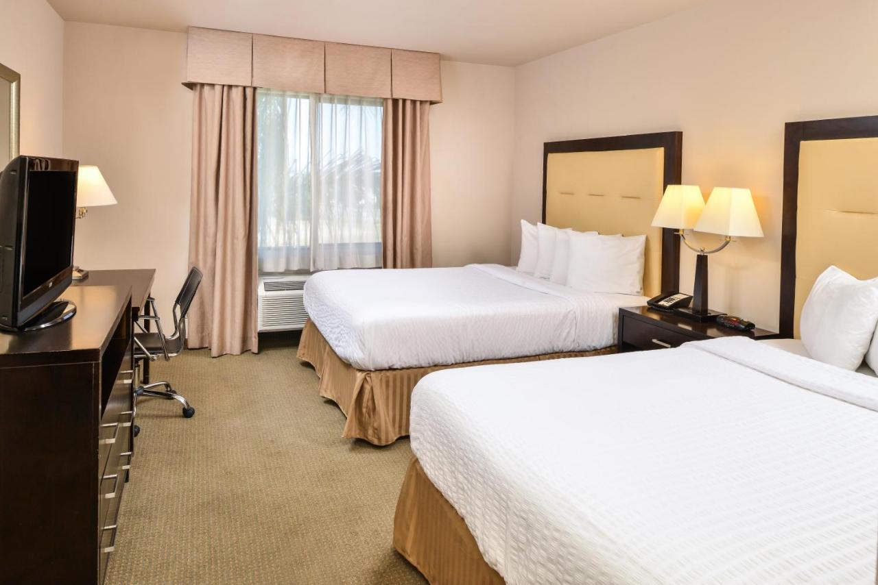 Hotel Chino Hills Esterno foto